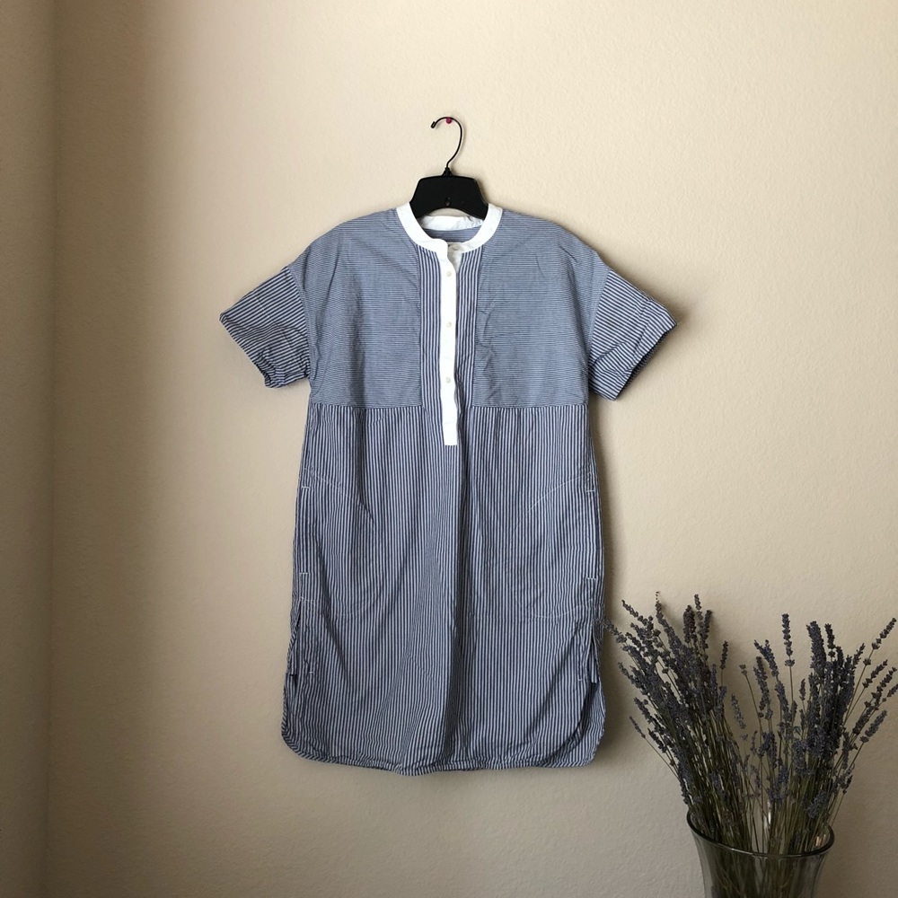 Vince striped dress with pocket!